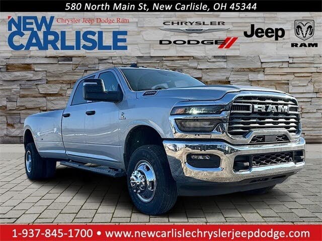 2026 RAM 3500 Tradesman Crew Cab LB DRW 4WD