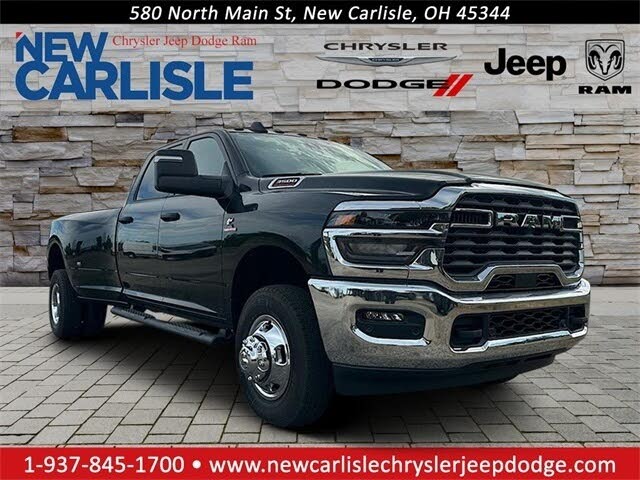 2026 RAM 3500 Tradesman Crew Cab LB DRW 4WD
