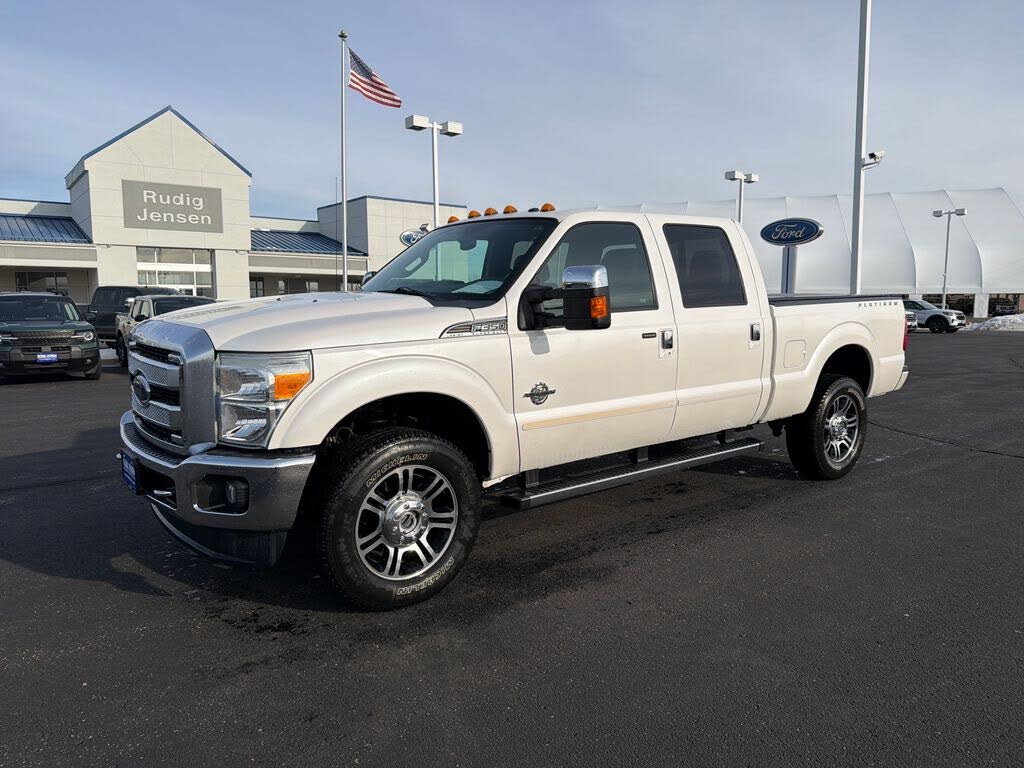 2016 Ford F-350 Super Duty Platinum Crew Cab 4WD