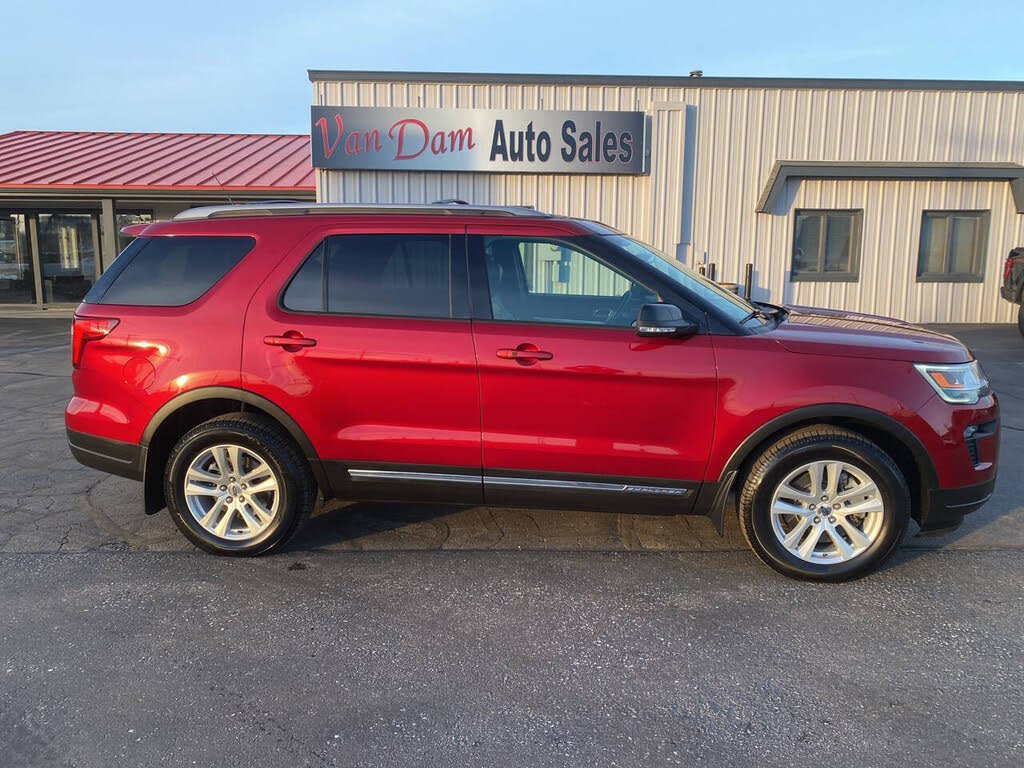 2018 Ford Explorer XLT AWD