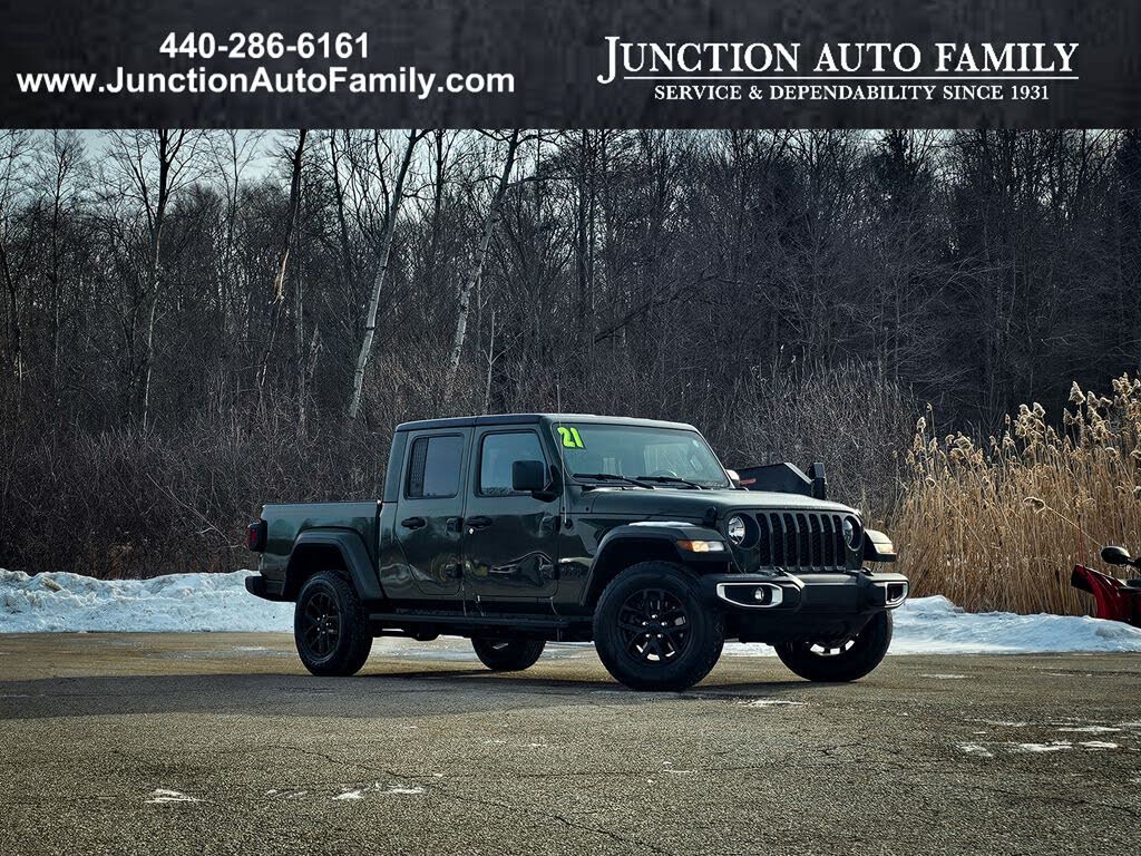 2021 Jeep Gladiator Sport Crew Cab 4WD