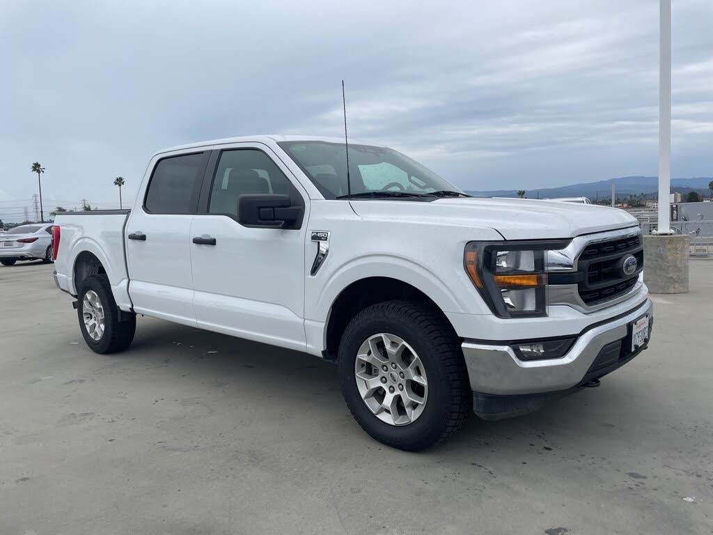 2023 Ford F-150 XLT SuperCrew 4WD