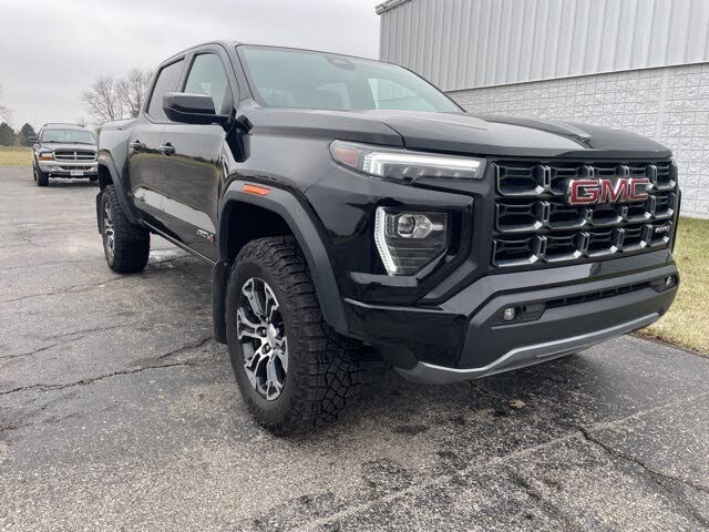 2023 GMC Canyon AT4 Crew Cab 4WD