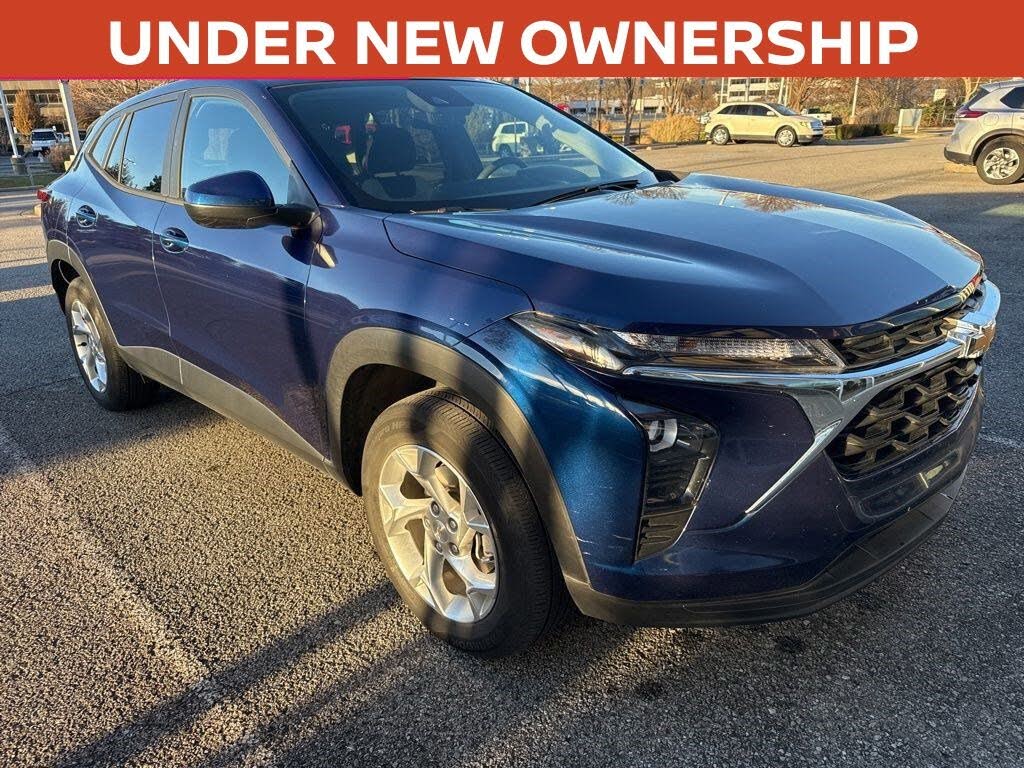 2024 Chevrolet Trax LS FWD