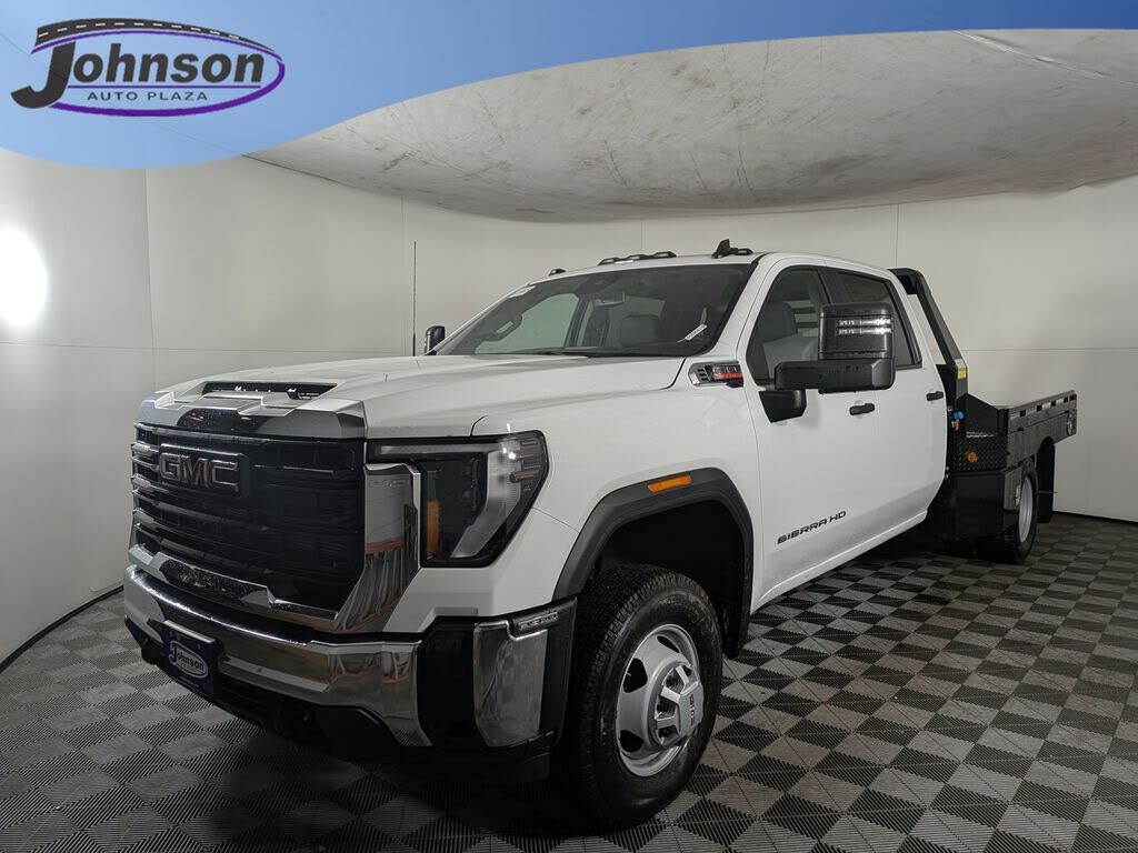 2025 GMC Sierra 3500HD Pro Crew Cab LB 4WD