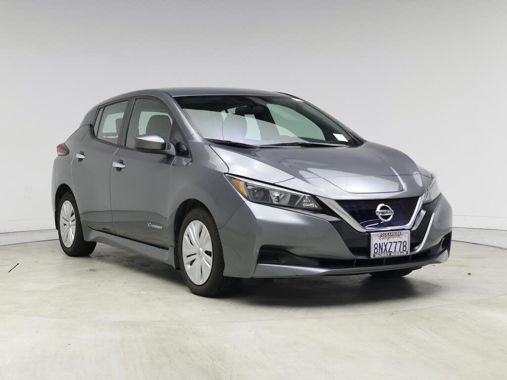 2019 Nissan LEAF S FWD