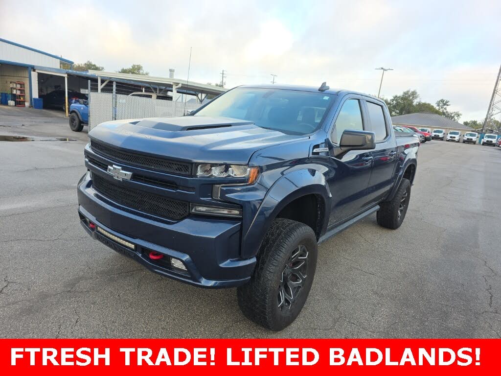 2020 Chevrolet Silverado 1500 RST Crew Cab 4WD