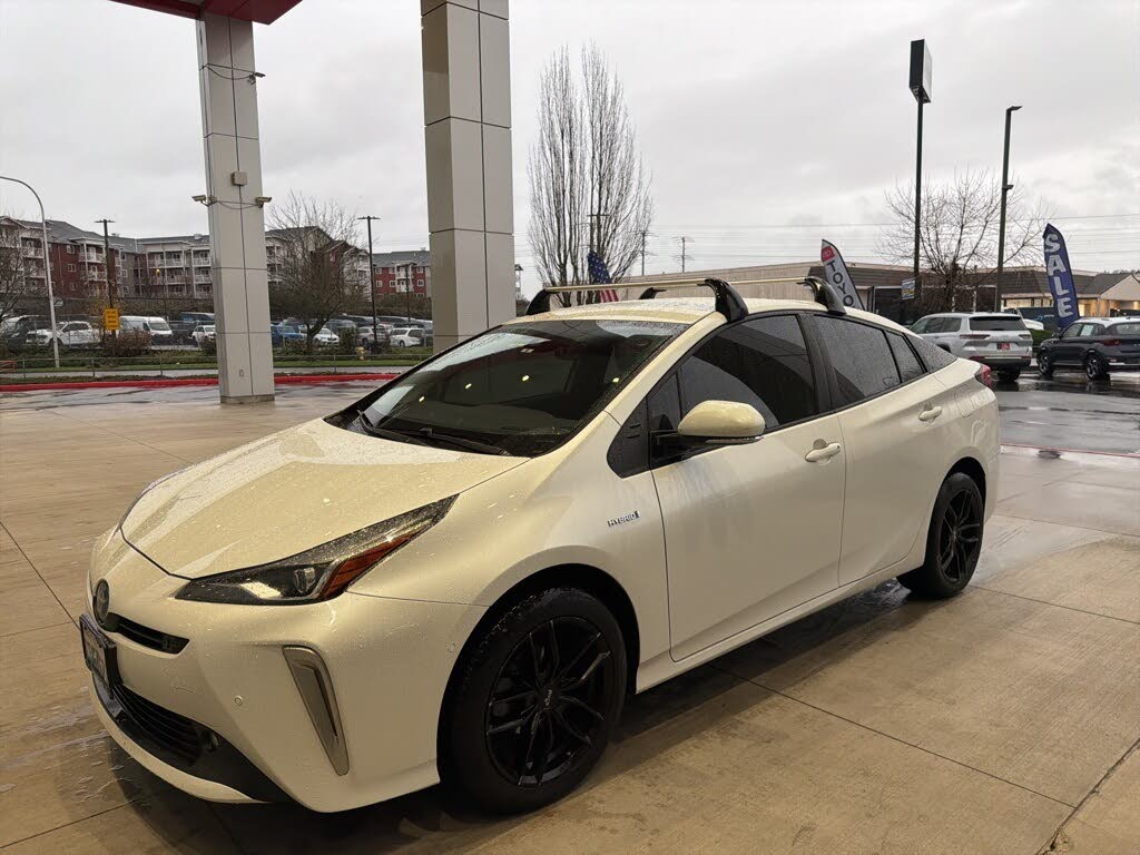 2021 Toyota Prius XLE AWD-e