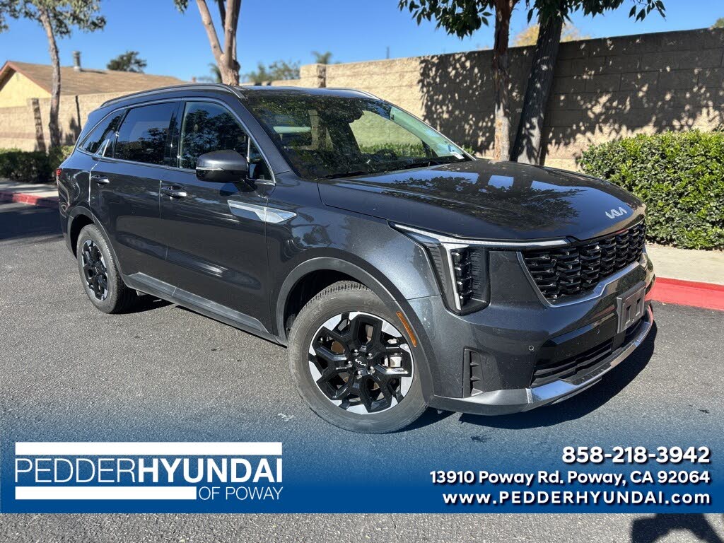 2024 Kia Sorento S FWD