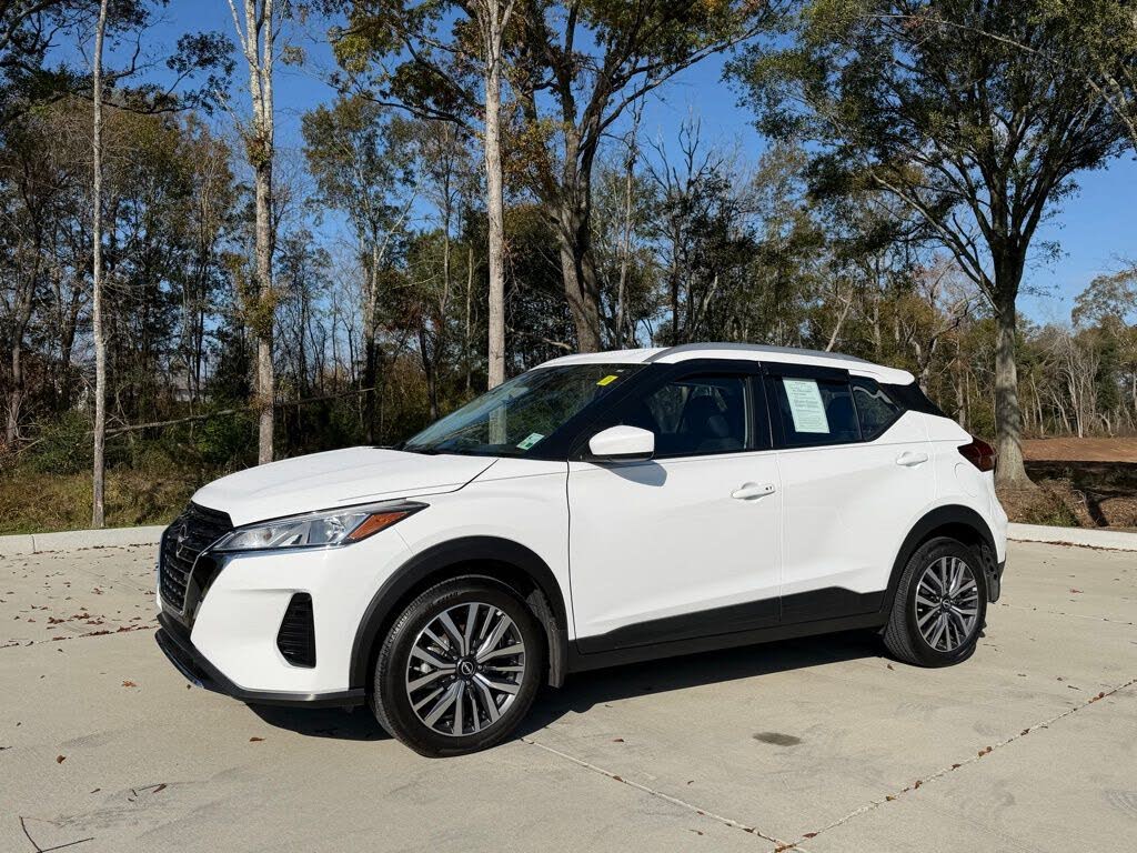 2024 Nissan Kicks SV FWD
