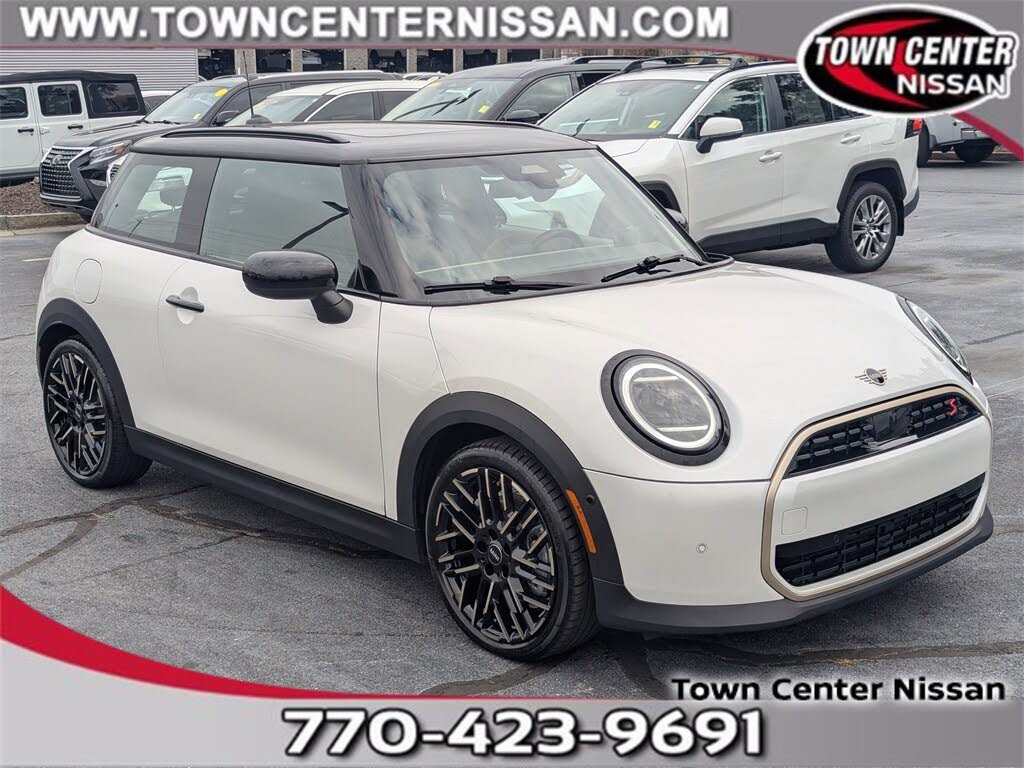 2025 MINI Cooper S Signature Trim 2-door Hatchback