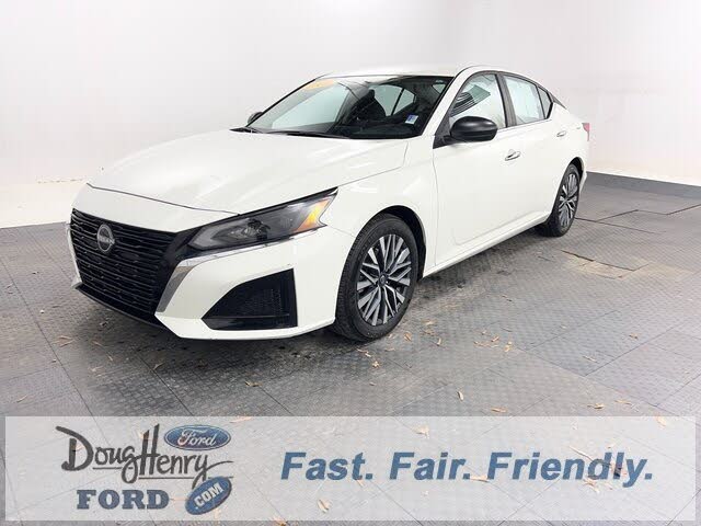 2025 Nissan Altima 2.5 SV FWD