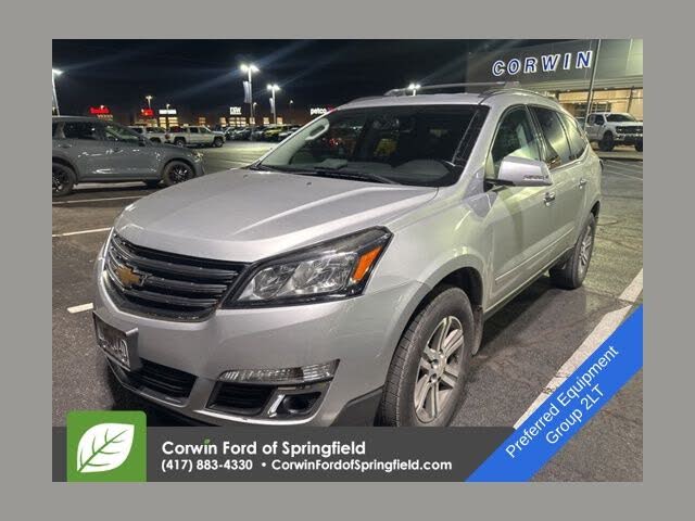 2017 Chevrolet Traverse 2LT AWD