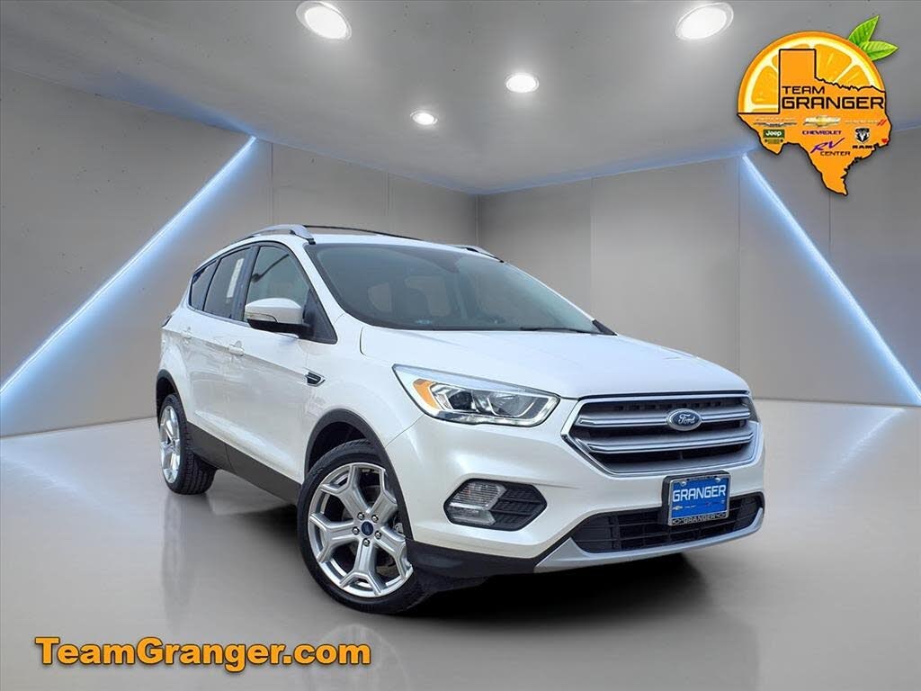 2017 Ford Escape Titanium FWD