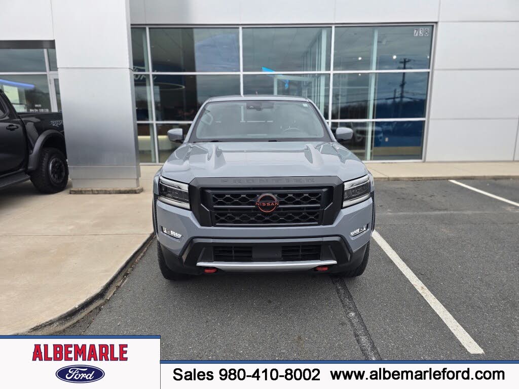 2022 Nissan Frontier PRO-X Crew Cab RWD