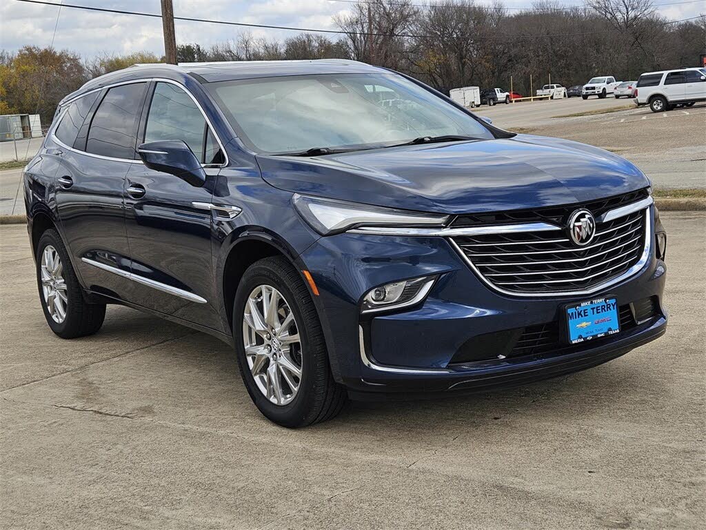 2023 Buick Enclave Essence FWD