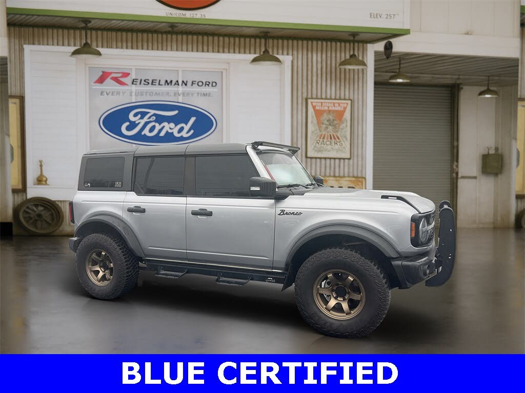 2023 Ford Bronco Wildtrak Advanced 4-Door 4WD
