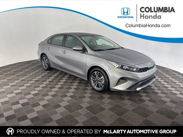 2024 Kia Forte LXS FWD