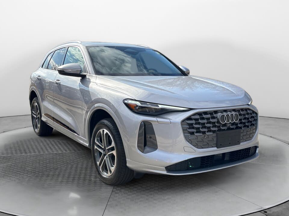 2025 Audi Q5 quattro Premium Plus 40 TFSI