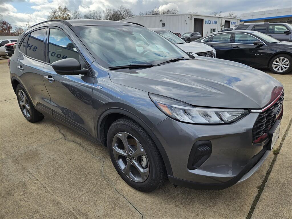 2025 Ford Escape ST-Line FWD