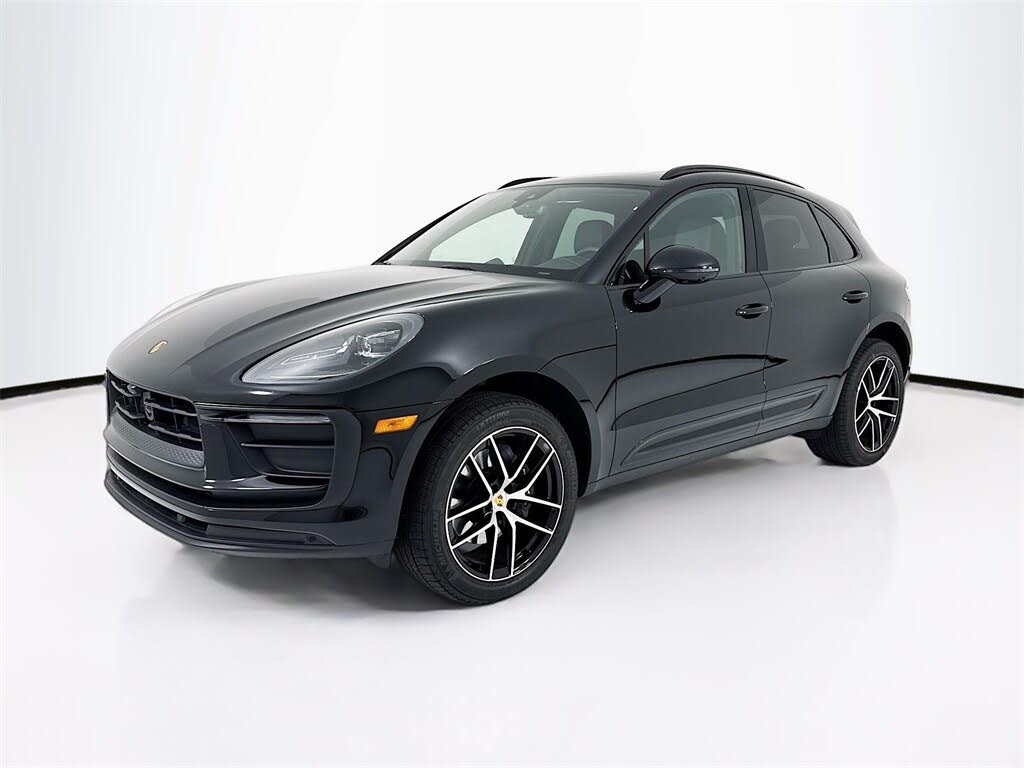 2025 Porsche Macan