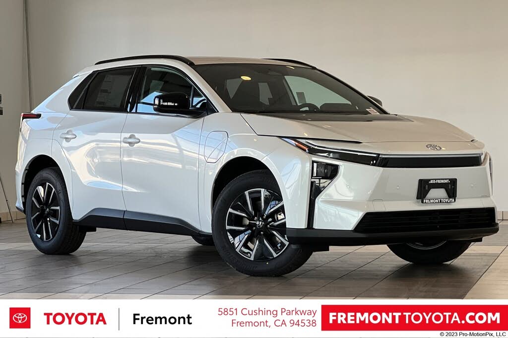 2026 Toyota bZ XLE Plus FWD