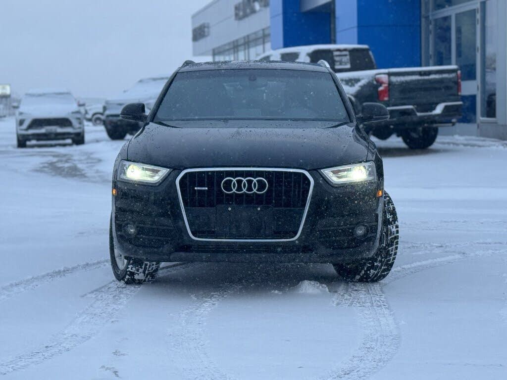 2015 Audi Q3 2.0T quattro Technik