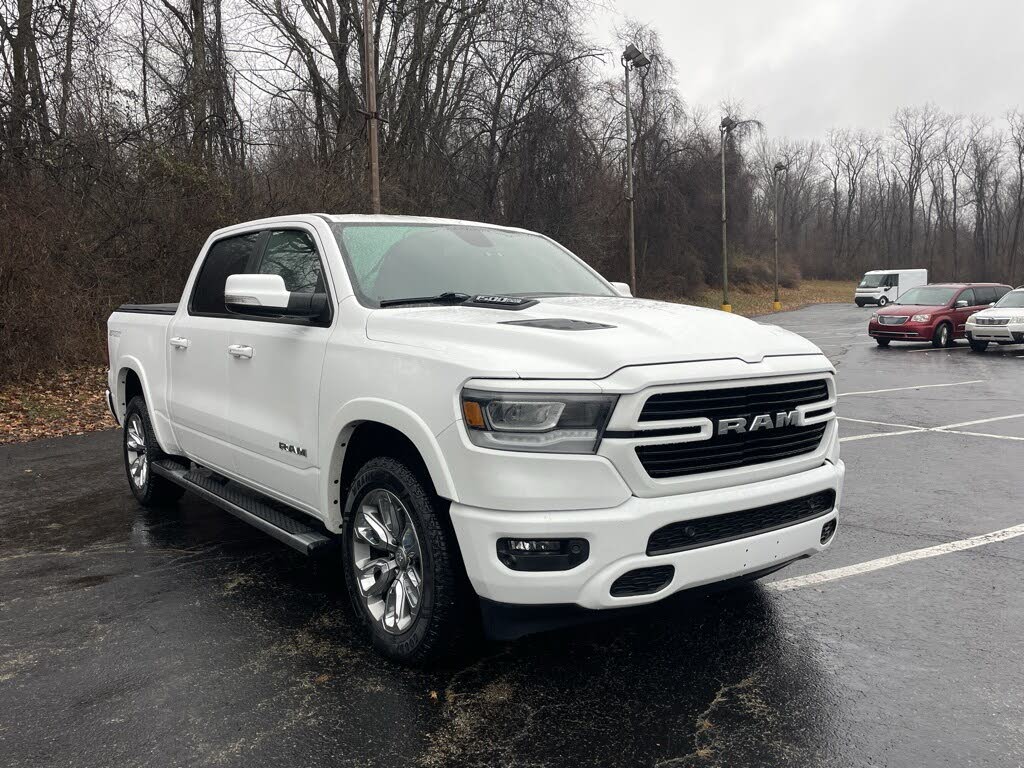 2020 RAM 1500 Laramie Crew Cab 4WD