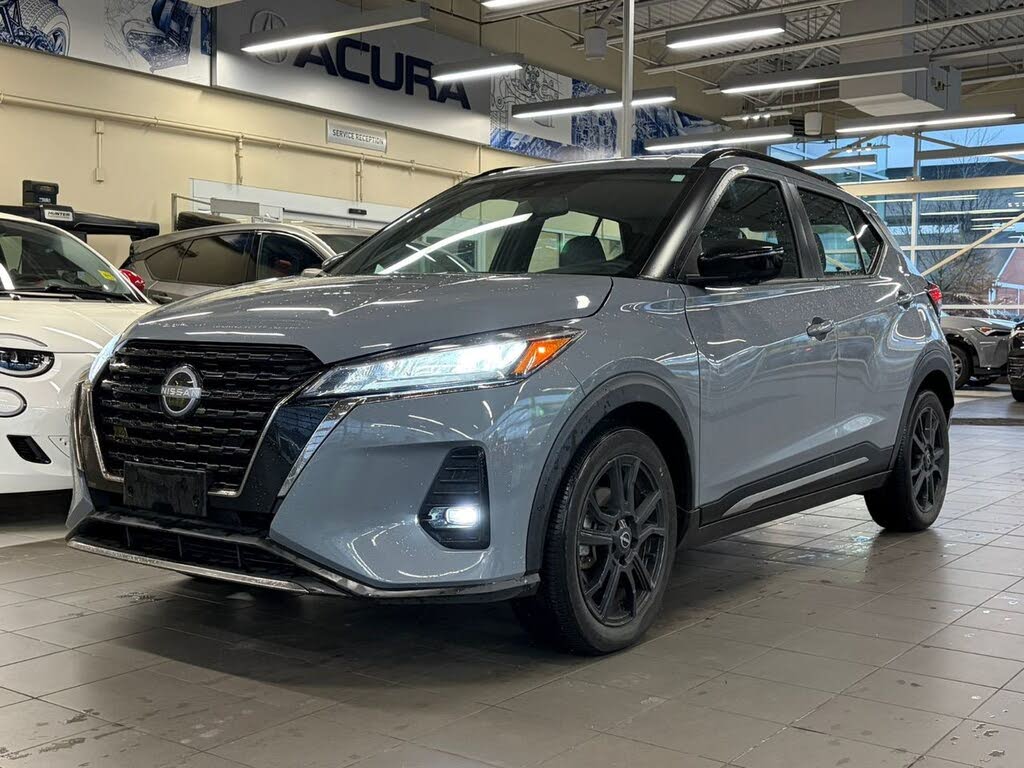 2024 Nissan Kicks SR FWD