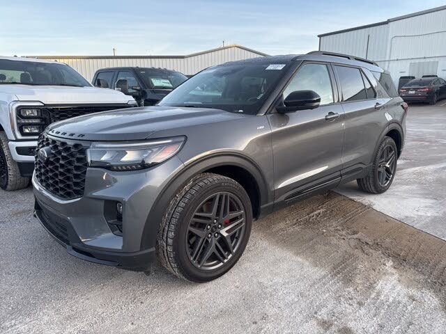 2025 Ford Explorer ST-Line AWD