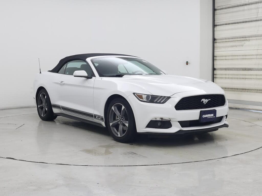 2015 Ford Mustang V6 Convertible RWD