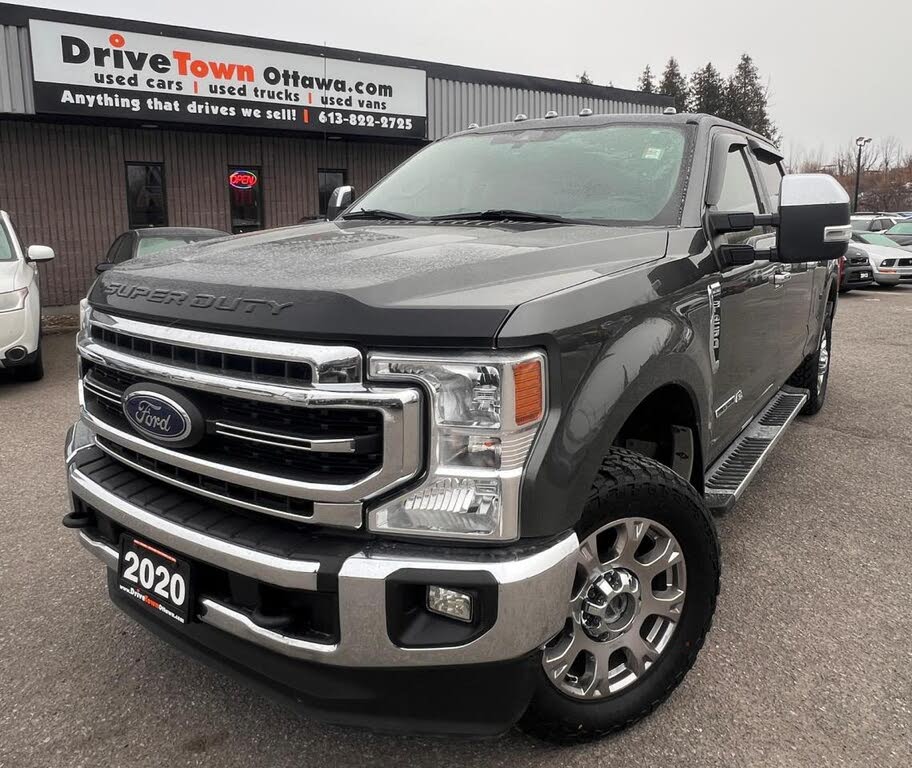 2020 Ford F-250 Super Duty Lariat Crew Cab 4WD
