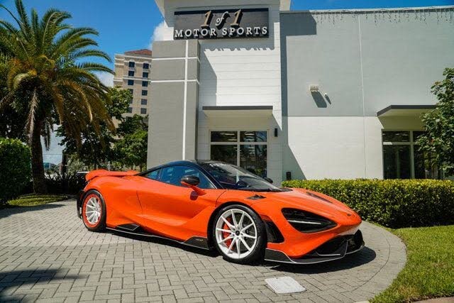 2021 McLaren 765LT RWD