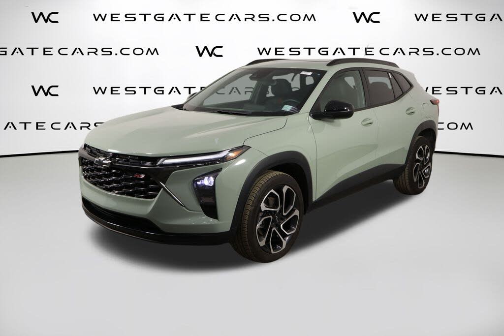 2024 Chevrolet Trax RS with 2RS FWD