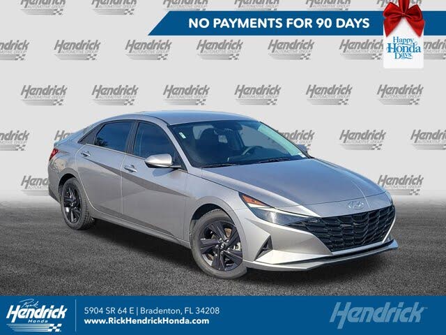 2022 Hyundai Elantra SEL FWD