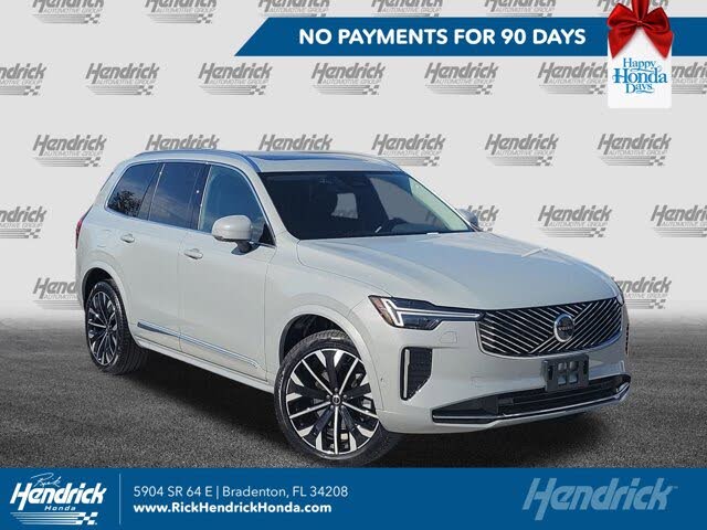 2025 Volvo XC90 B5 Plus Bright Theme 7-Passenger AWD