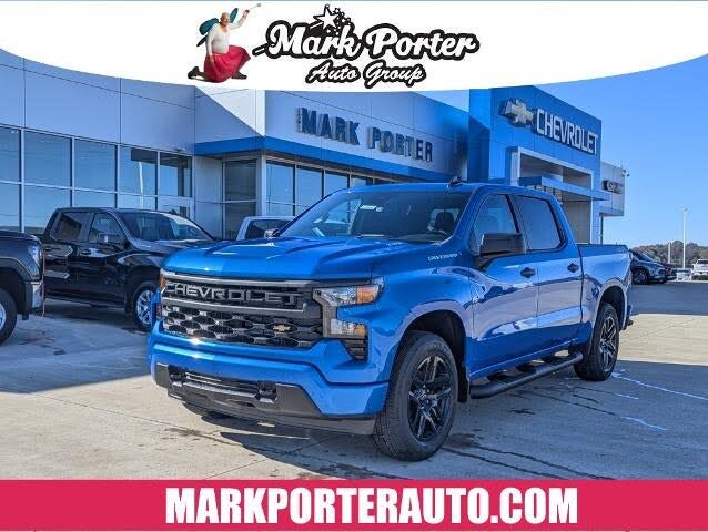 2026 Chevrolet Silverado 1500 Custom Crew Cab 4WD