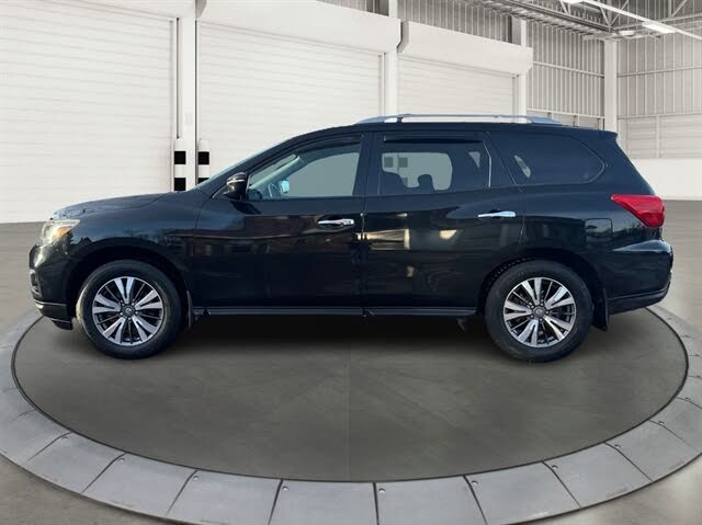 2017 Nissan Pathfinder SV 4WD