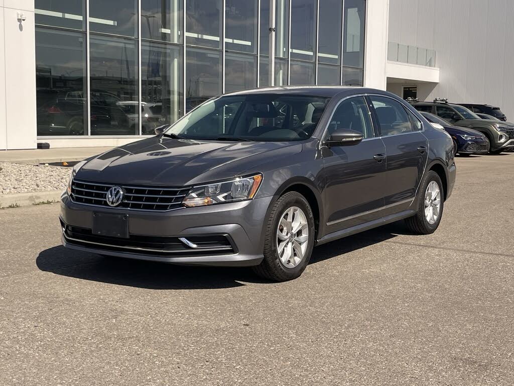 Volkswagen Passat 1.8T Trendline Plus 2017