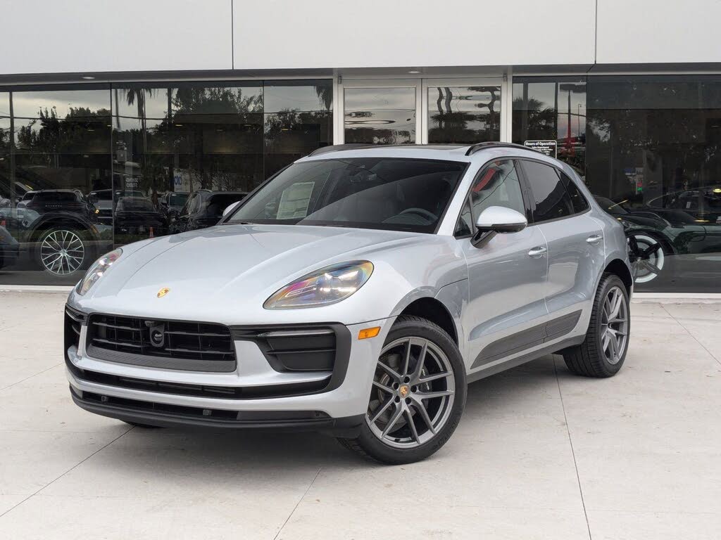 2025 Porsche Macan
