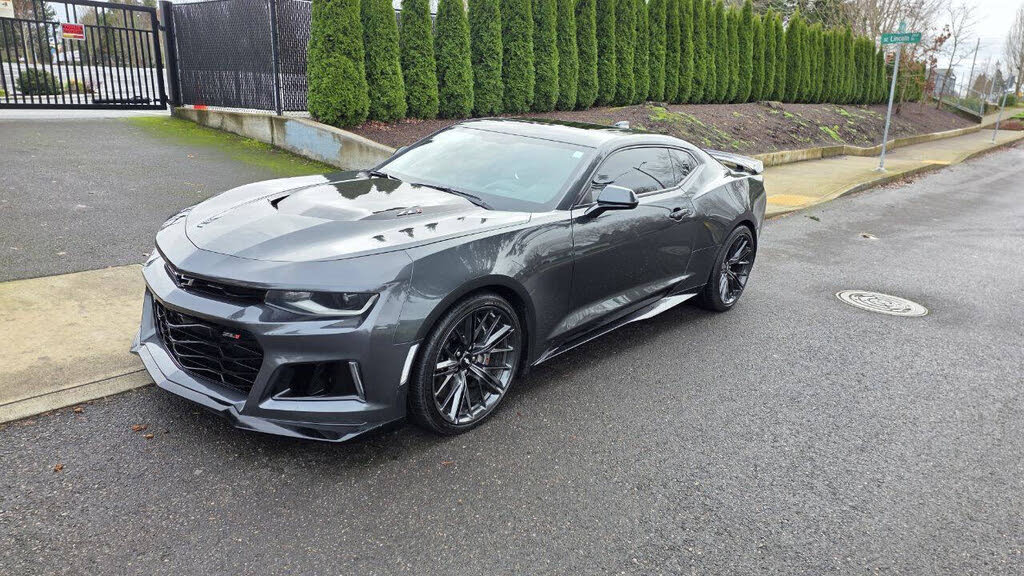 2017 Chevrolet Camaro ZL1 Coupe RWD