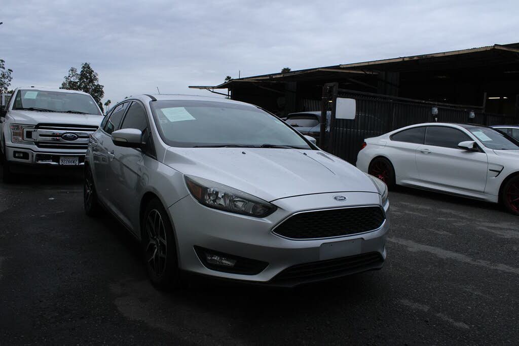 2017 Ford Focus SEL Hatchback