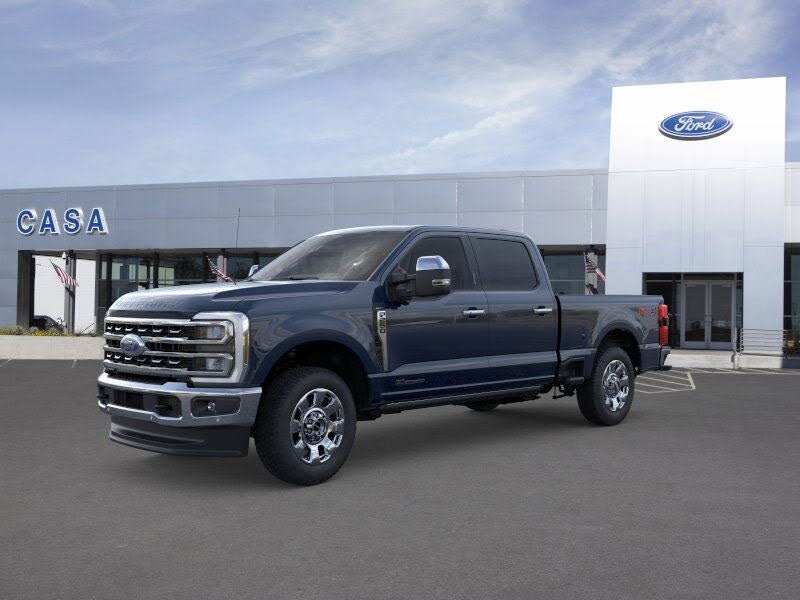 2025 Ford F-250 Super Duty Lariat Crew Cab 4WD