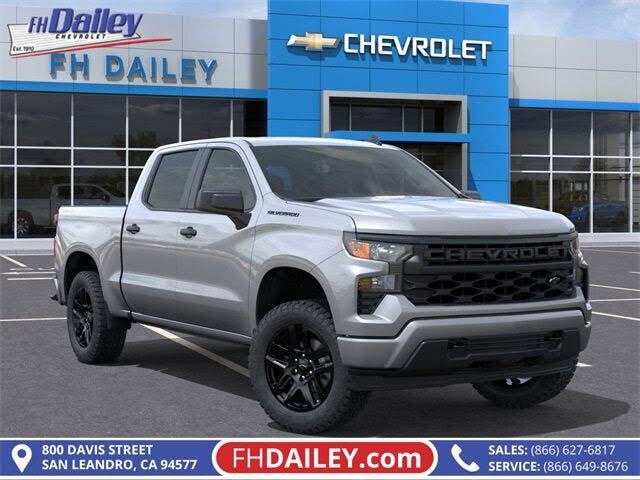 2026 Chevrolet Silverado 1500 Custom Crew Cab 4WD
