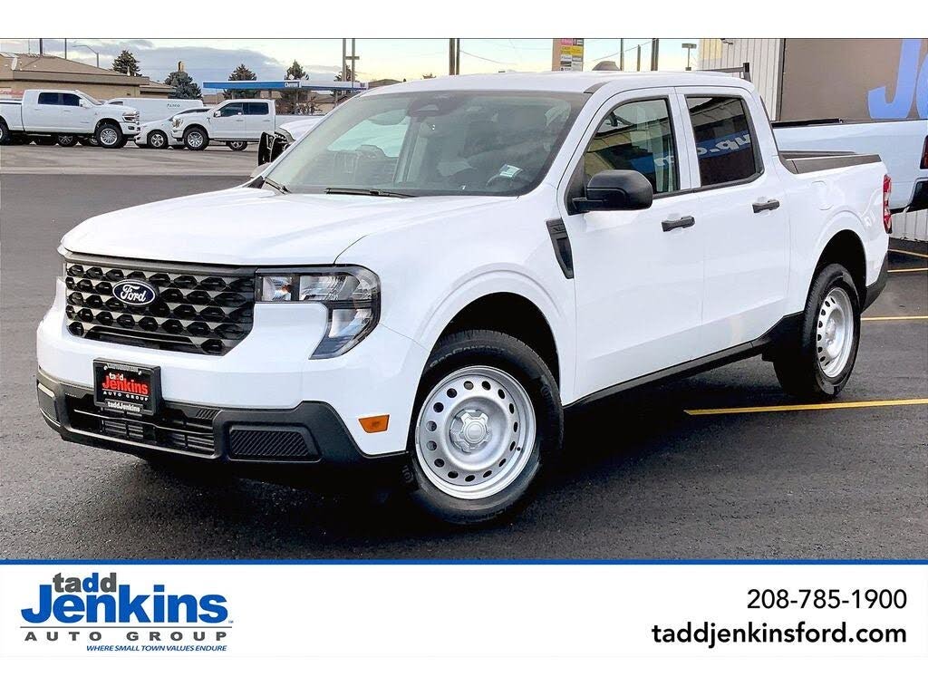 2026 Ford Maverick XL SuperCrew AWD