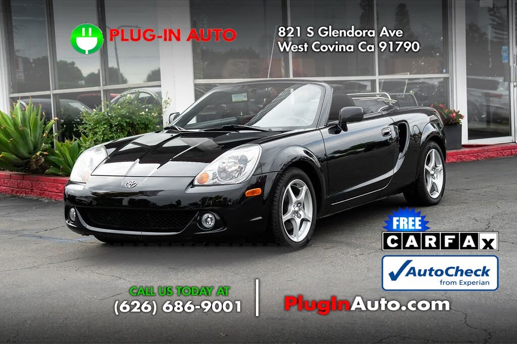 2005 Toyota MR2 Spyder 2 Dr STD Convertible