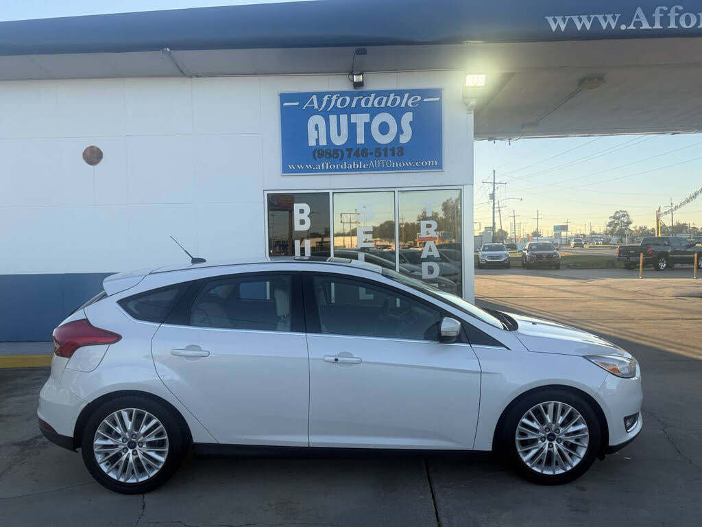 2018 Ford Focus Titanium Hatchback