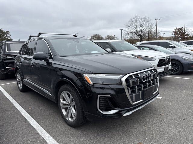 2025 Audi Q7 quattro Premium Plus 55 TFSI