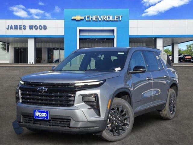 2026 Chevrolet Traverse LT FWD