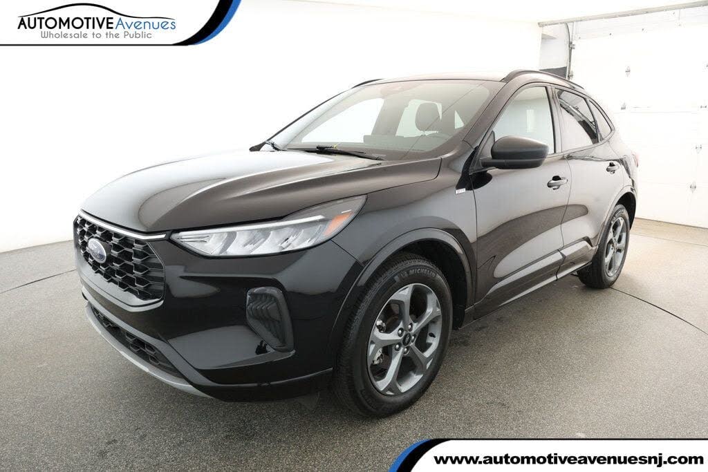 2023 Ford Escape ST-Line AWD